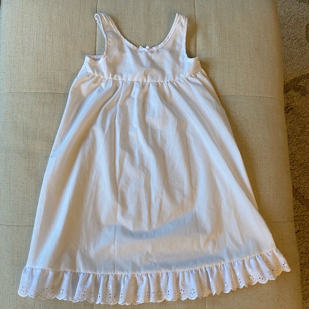 Little Girls White Slip by J.C. Collections Size 6